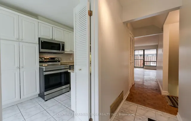 Additional image 4 of 28 Livingston Rd Unit 70