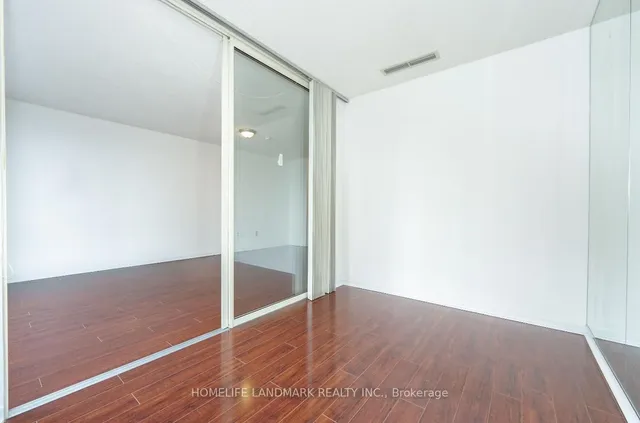 Additional image 10 of 1001 Bay St Unit 2616