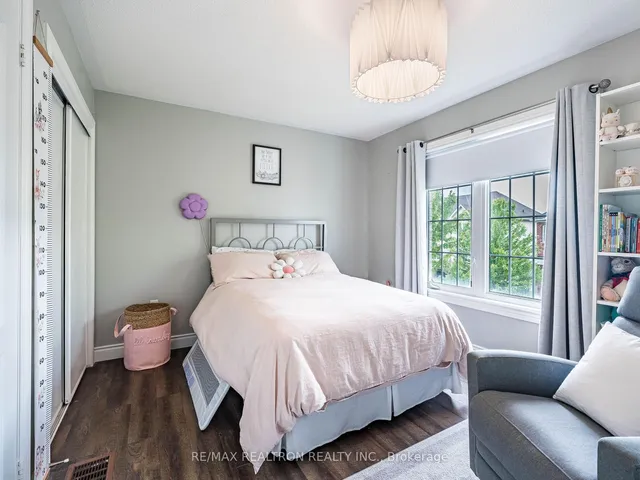 Additional image 33 of 36 Mantello Dr