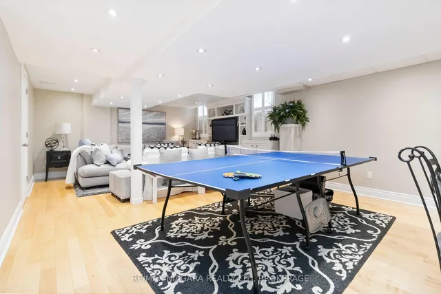 Additional image 36 of 2468 Whitehorn Dr