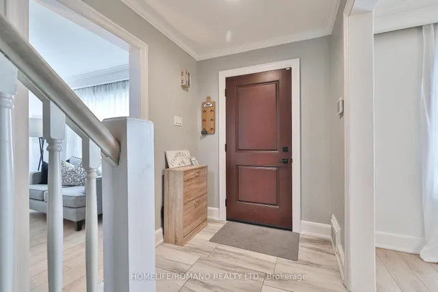 Additional image 23 of 542 Deloraine Ave