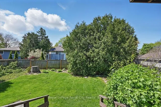 Additional image 47 of 701 Castleguard Cres