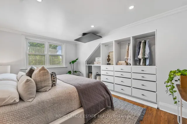 Additional image 23 of 27 Lawlor Ave