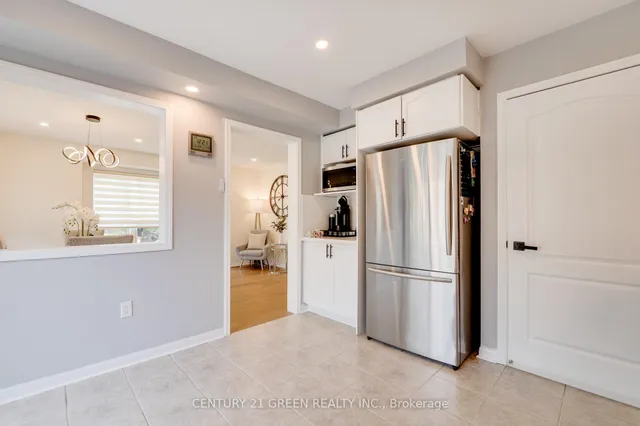 Additional image 21 of 1079 Clark Blvd