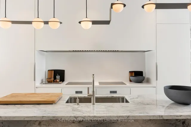 Additional image 9 of 10 Parkwood Ave