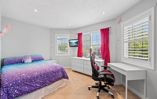 Additional image 28 of 1376 Avon Dr