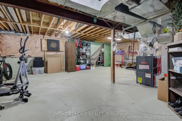 Additional image 30 of 1019 Zimmerman Cres