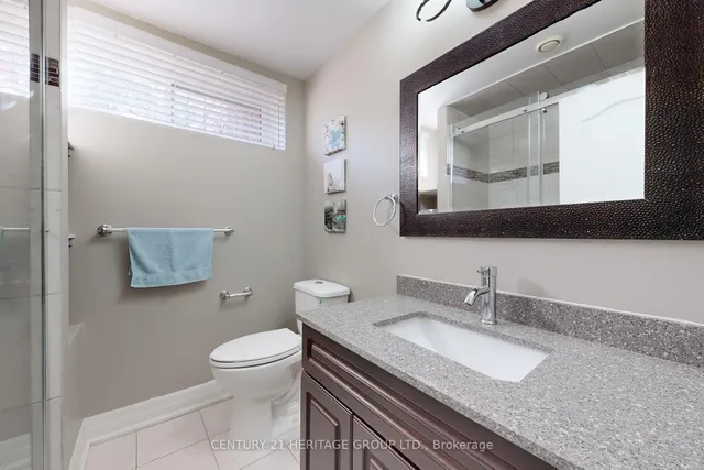 Additional image 41 of 16 Marblehead Rd