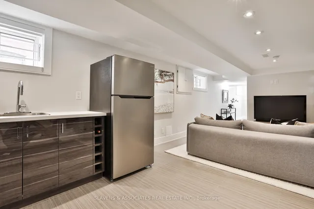 Additional image 32 of 153 Holland Park Ave