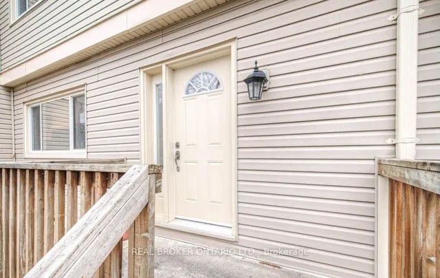 Additional image 3 of 30 Green Valley Dr Unit 3