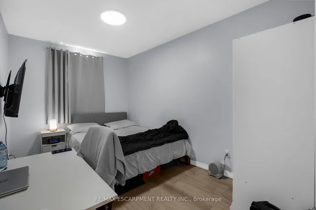 Additional image 11 of 11 Wright Ave