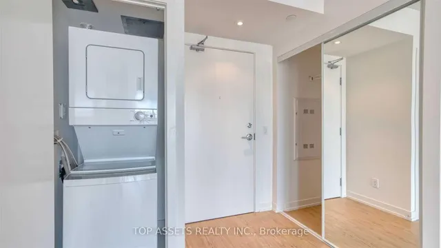 Additional image 15 of 85 Wood St Unit 2607