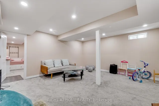 Additional image 34 of 5146 Porter St