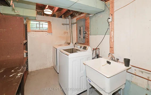 Additional image 22 of 111 Surrey Ave