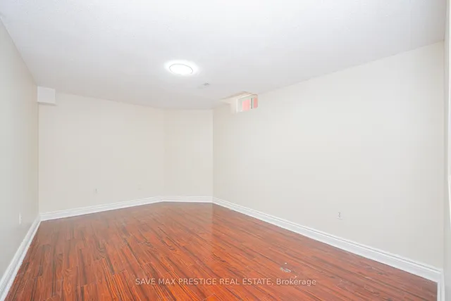 Additional image 38 of 36 Kentucky Dr