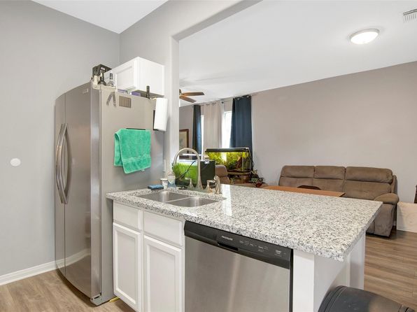 8906 Freeland St, Houston, TX 77075