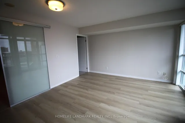 Additional image 5 of 38 Joe Shuster Way Unit 613