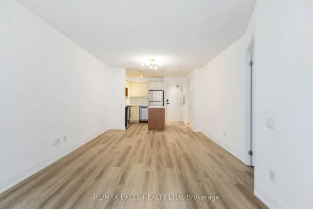 Additional image 13 of 21 Carlton St Unit 404