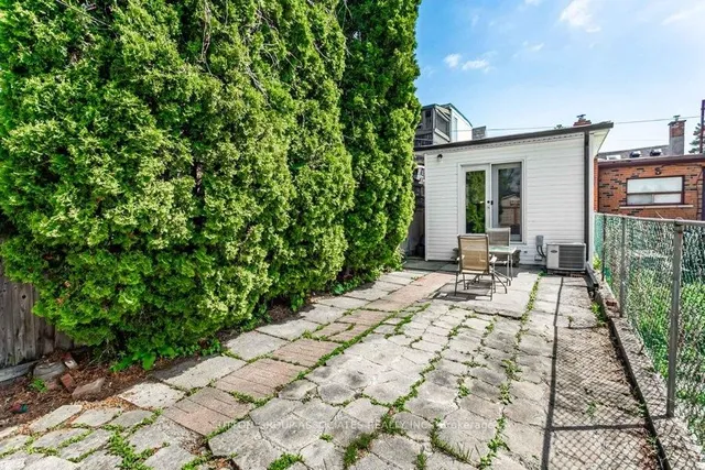 Additional image 25 of 534A Westmount Ave