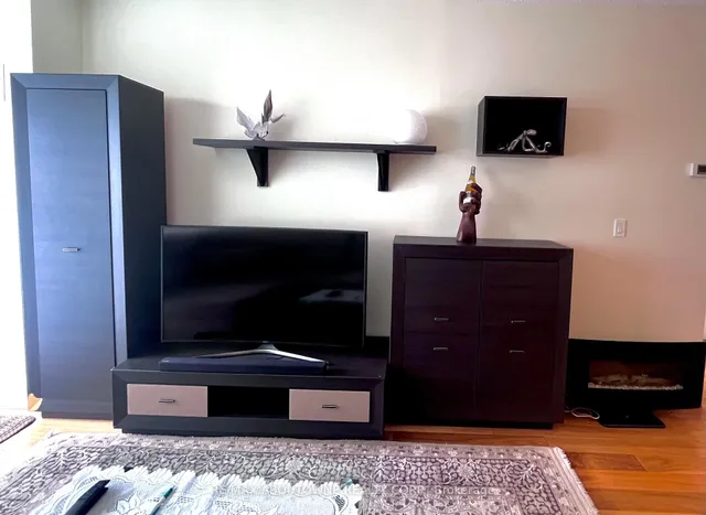 Additional image 4 of 1359 Rathburn Rd Unit 1207