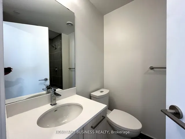 Additional image 16 of 65 Mutual St Unit 2304