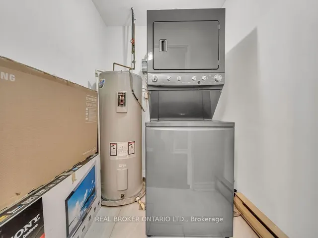 Additional image 25 of 1050 Falgarwood Dr Unit 128