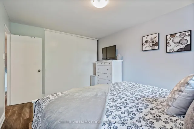 Additional image 19 of 1295 Consort Cres