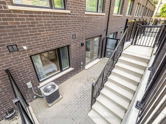 Additional image 24 of 12 Marquette Ave Unit 4