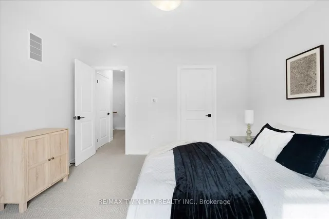 Additional image 28 of 187 Wilson St Unit 5