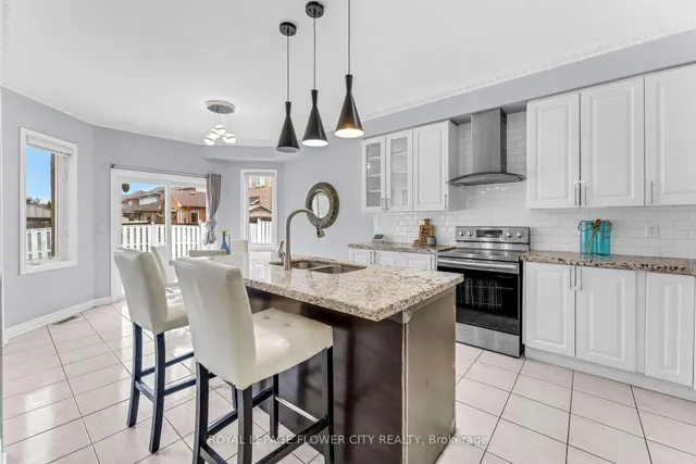 Additional image 16 of 5 Chevrolet Dr