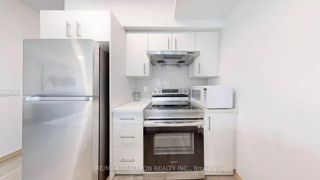 Additional image 19 of 60 Morecambe Gate Unit C315