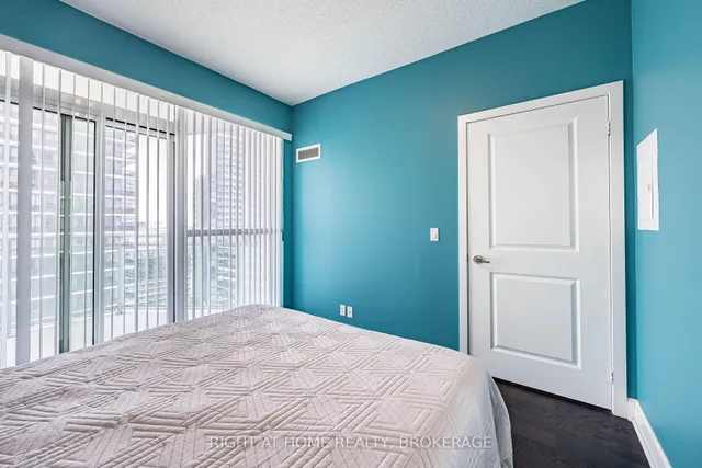 Additional image 26 of 33 Shore Breeze Dr Unit 1805