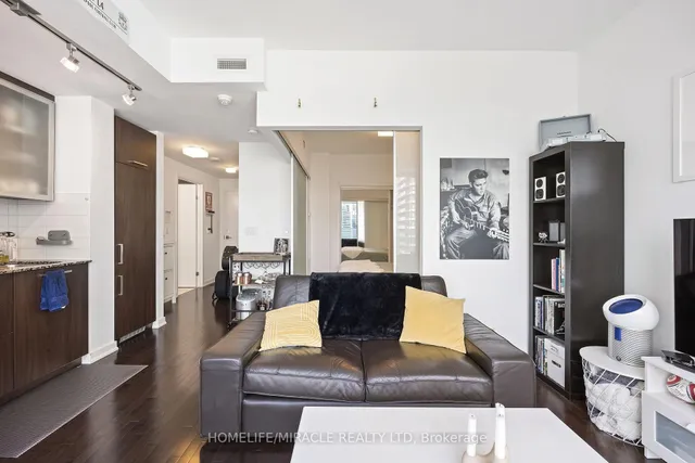 Additional image 8 of 12 York St Unit 3601