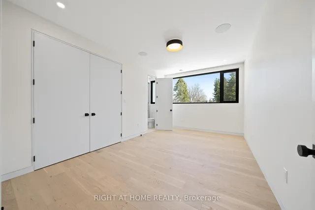 Additional image 22 of 16 Joanne Crt