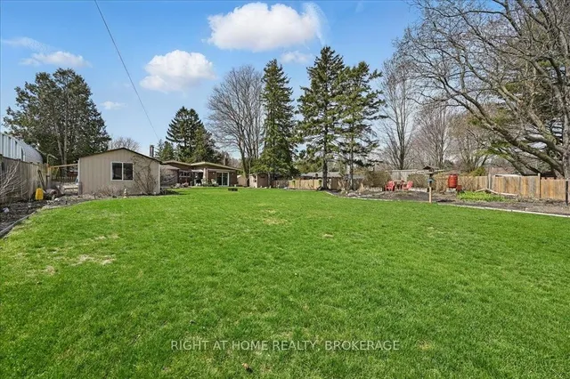 Additional image 32 of 31 Taylor Cres