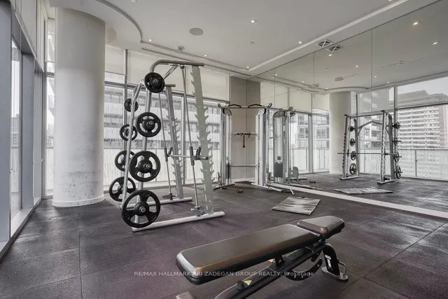 Additional image 31 of 50 Charles St Unit 1415