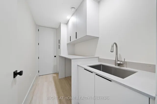 Additional image 24 of 16 Joanne Crt