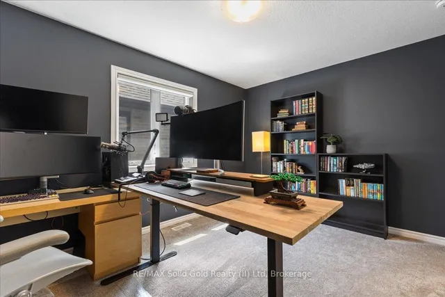 Additional image 25 of 604 Doonwoods Cres