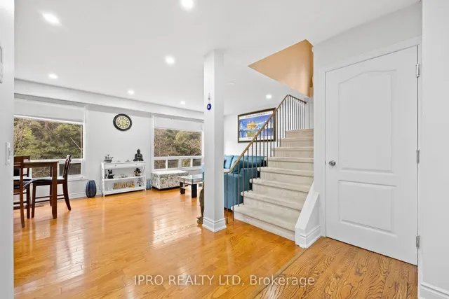 Additional image 21 of 122 Royal Palm Dr