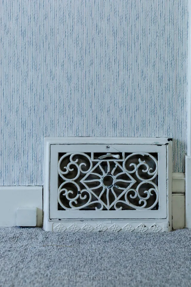 Additional image 11 of 27 Barons Ave