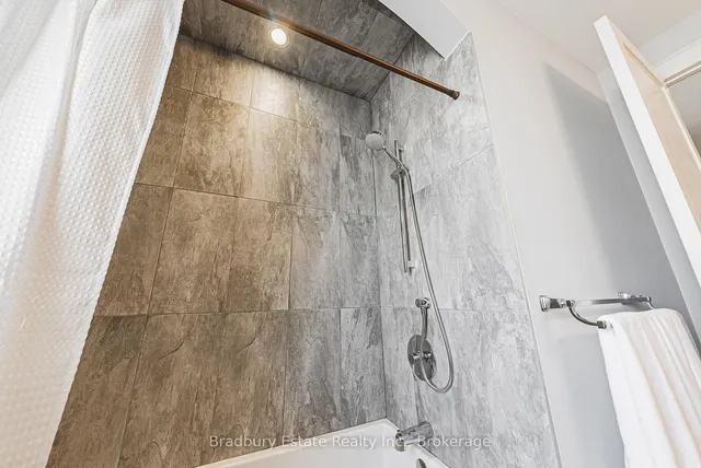 Additional image 25 of 221 Glover Rd