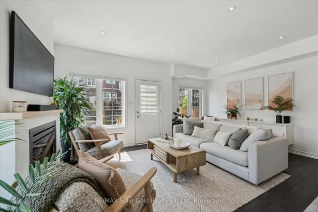 Additional image 7 of 371A WESTWOOD Dr