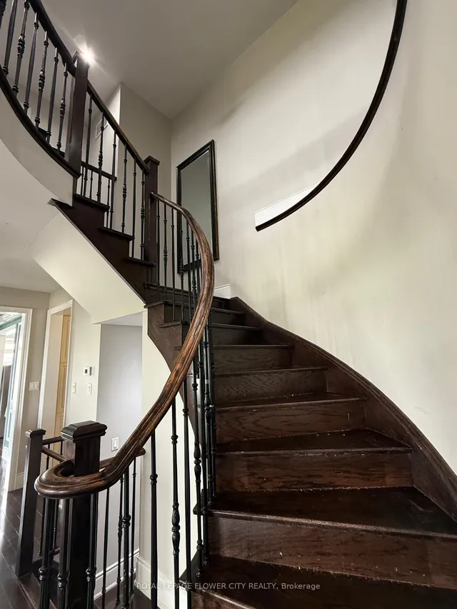 Additional image 10 of 2 Riverstone Dr