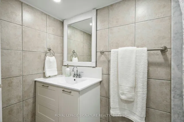 Additional image 24 of 368 Coxwell Ave