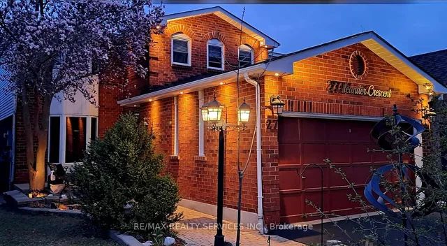 Additional image 2 of 27 Oleander Cres