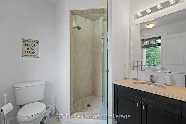 Additional image 30 of 401 Schreyer Cres