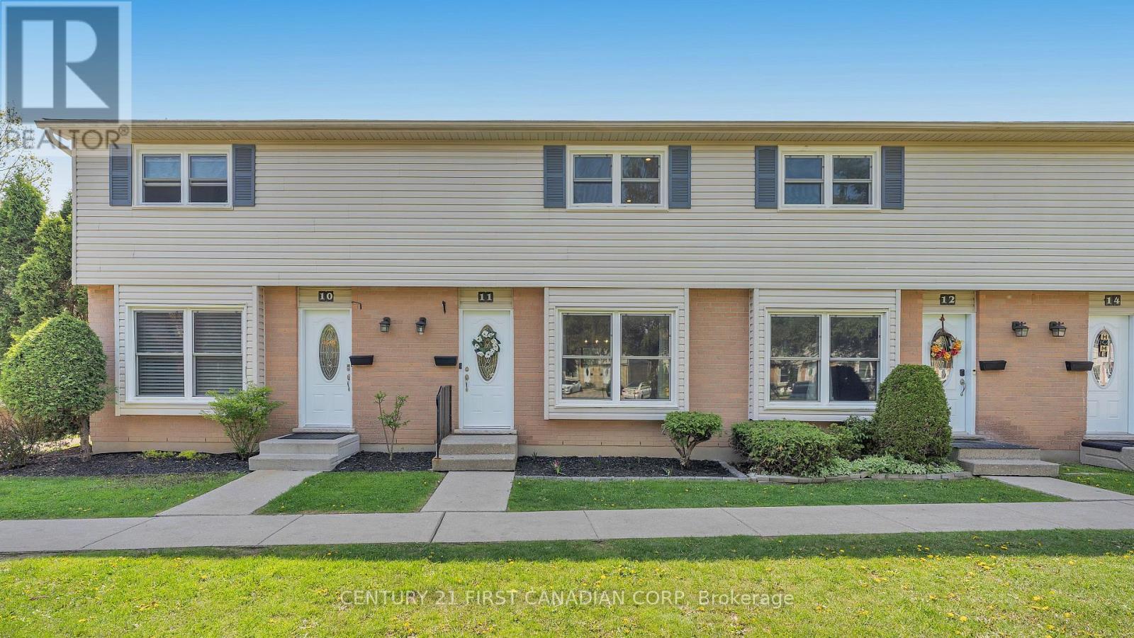 Property image for 11 - 101 HIGHVIEW AVENUE E|London South (South P), Ontario N6C5G4