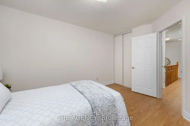 Additional image 21 of 43 Castlethorpe Dr