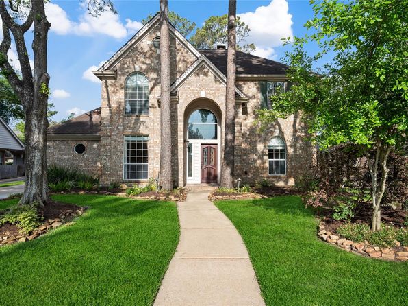 9315 Woodwind Lakes Dr, Houston, TX 77040