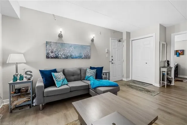 Additional image 7 of 4005 Kilmer Dr Unit 208